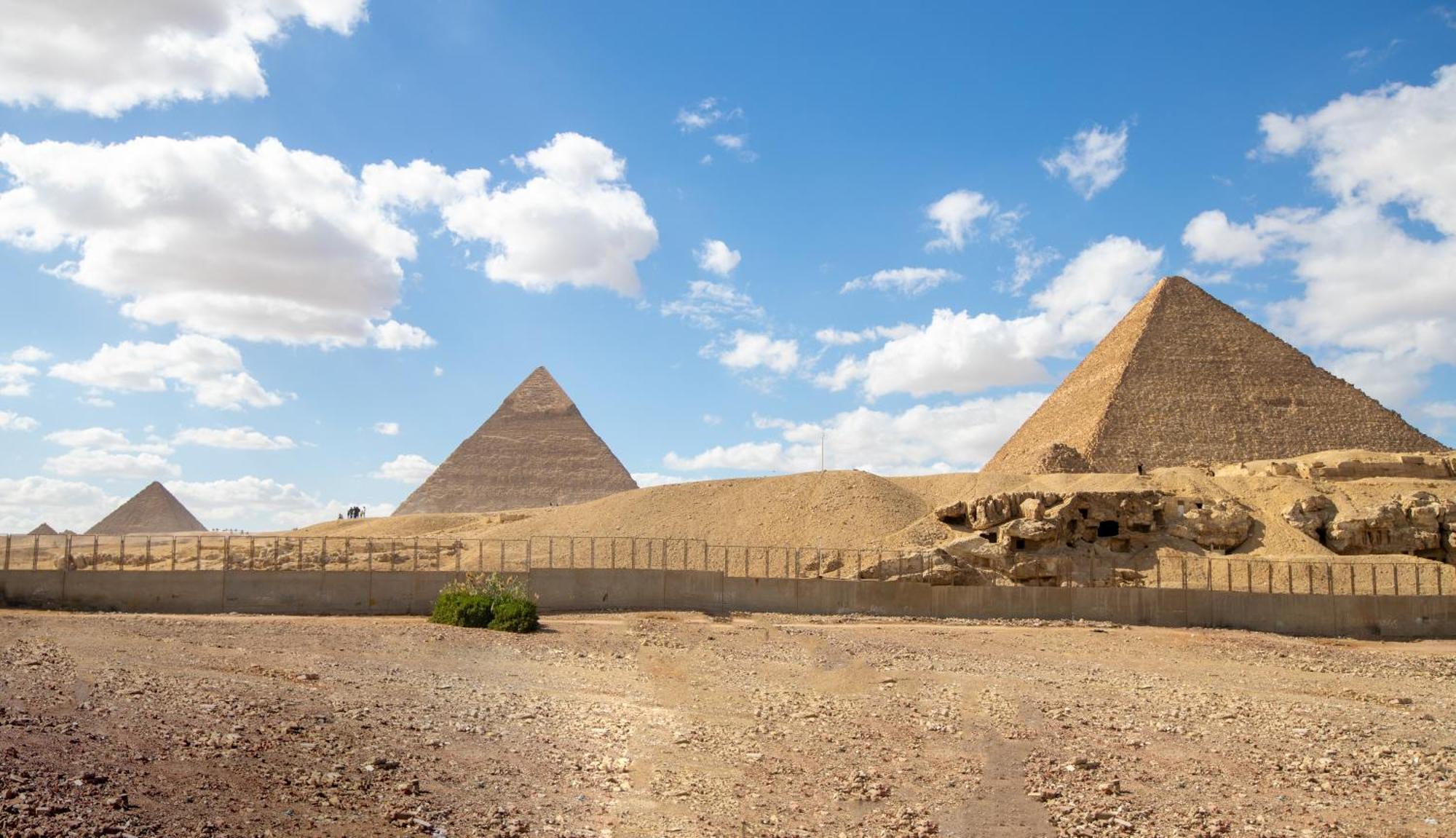 Soul Pyramids View Hotel Kafrat al Jabal Exterior photo