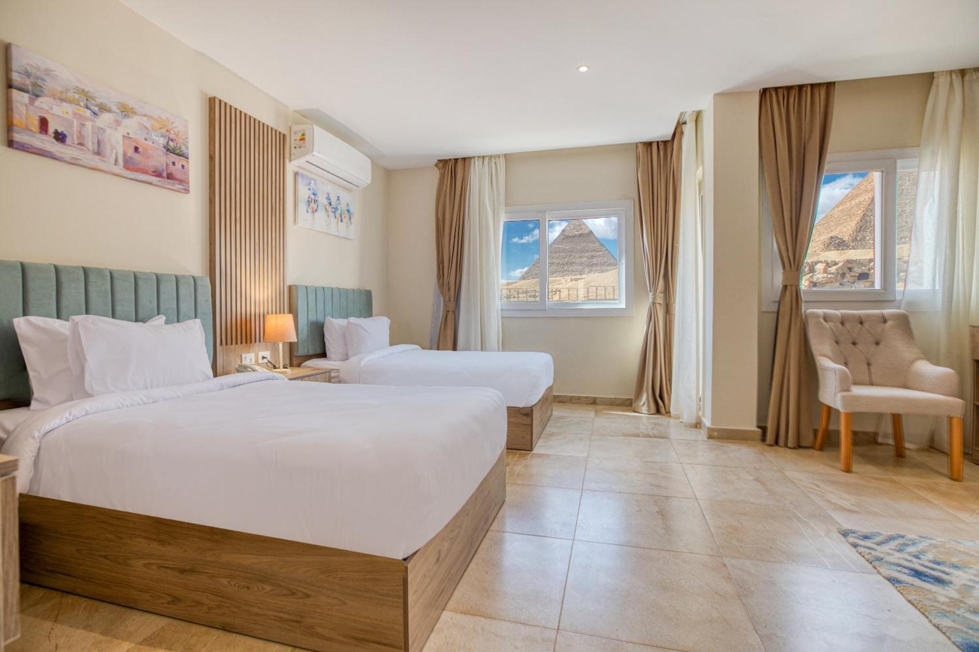 Soul Pyramids View Hotel Kafrat al Jabal Exterior photo