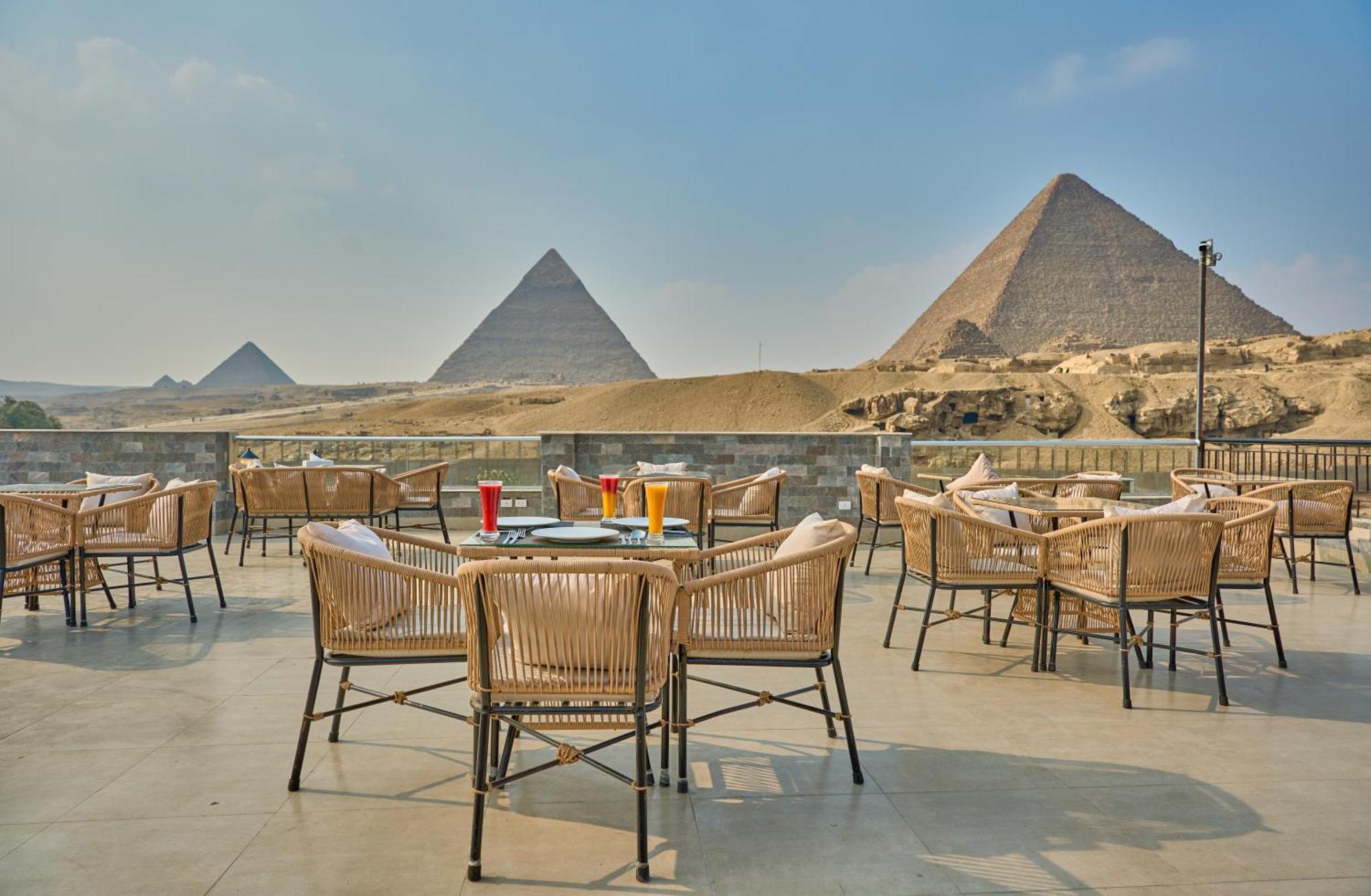 Soul Pyramids View Hotel Kafrat al Jabal Exterior photo